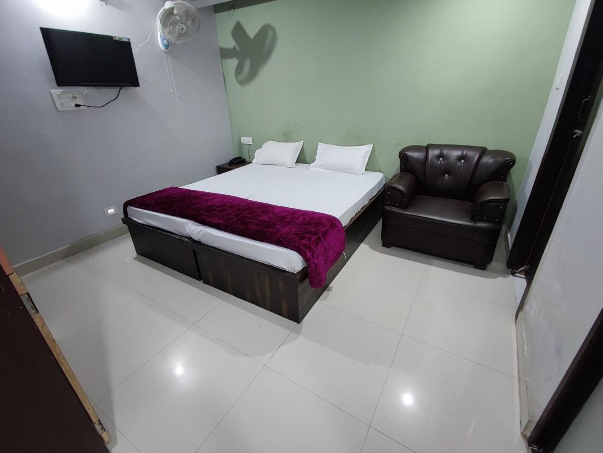 Hotel Kanha Shyam Madhubani Ngoại thất bức ảnh