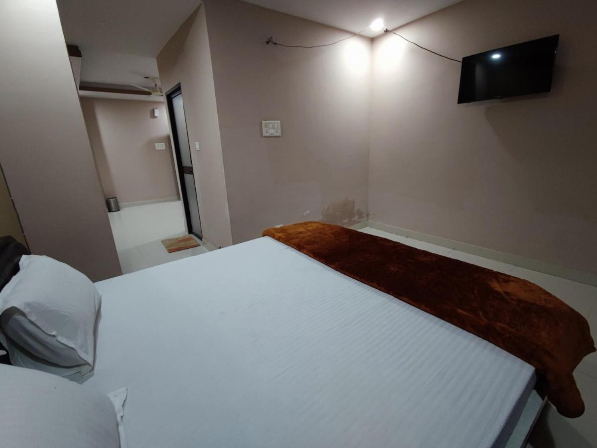 Hotel Kanha Shyam Madhubani Ngoại thất bức ảnh