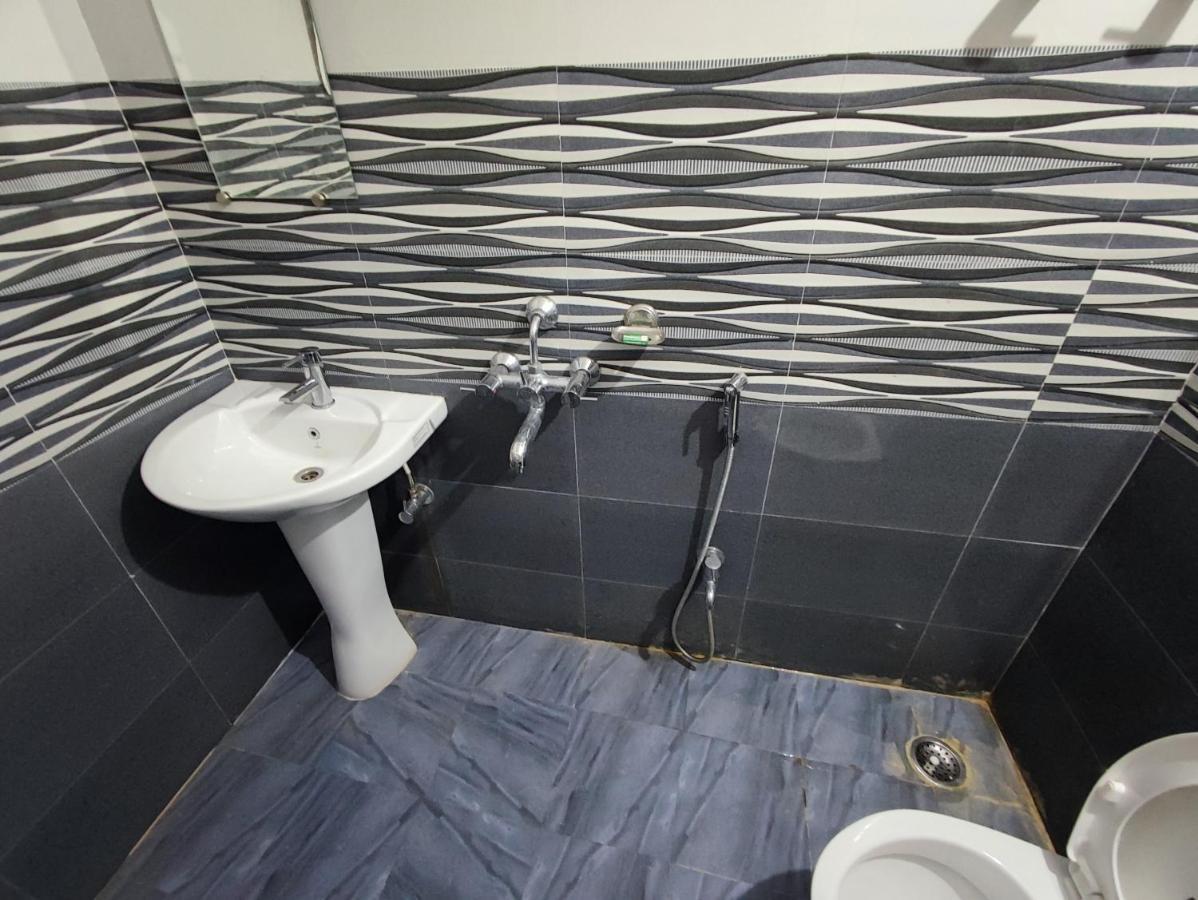 Hotel Kanha Shyam Madhubani Ngoại thất bức ảnh