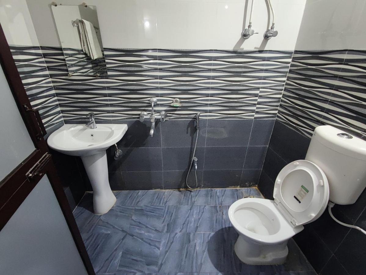 Hotel Kanha Shyam Madhubani Ngoại thất bức ảnh
