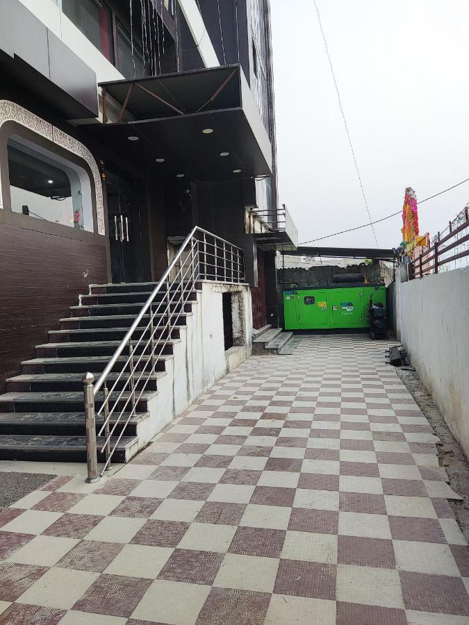 Hotel Kanha Shyam Madhubani Ngoại thất bức ảnh
